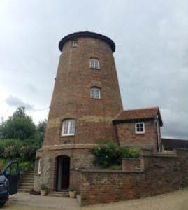 Edlesborough Windmill, Dunstable
