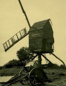 Post mill, Alconbury, with 2-wheel cart