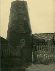 Headless tower, Barrow Haven, Barrow upon Humber