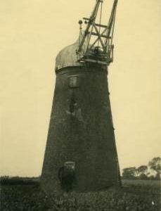 Horse and Jockey Mill, Pinchbeck, without sweeps
