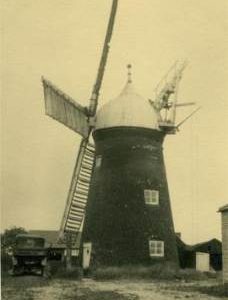 North End Mill, Swineshead, minus fantail sails