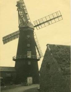 Lowfield Mill, Leadenham, in good working order