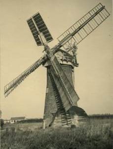 Ludham Bridge (south) tower mill, Ludham Bridge, with hoodway