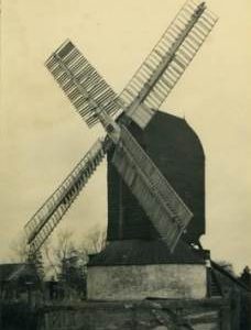 Outwood Post Mill, Outwood