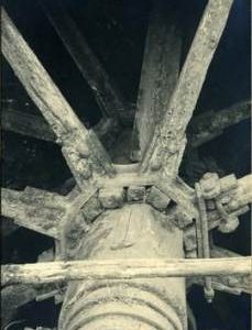 Massive shaft, Dunster's Mill, Ticehurst