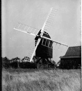 Post mill, Bourn