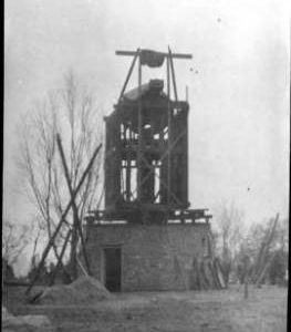 Post mill, Madingley, derelict