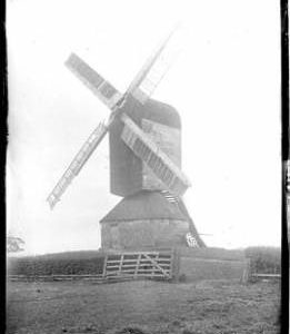 Post mill, Mountnessing