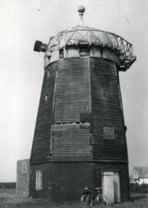 Mill Hill, Gamlingay, derelict, without sails