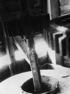 Left hand stone nut, post mill, Pettaugh