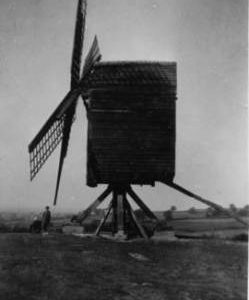 Nixey's Mill, Brill, preserved, minus roundhouse, with onlooker