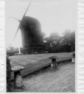Post mill, Keston, preserved, sweeps are frames only