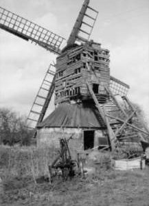 Post mill, Hartest, dilapidated