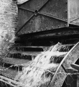 End of trough and wheel, Waltham Chase Mill, Bishop's Waltham