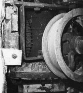 Crown wheel bevel drive, Durngate Mill, Winchester