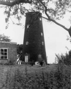 Kirton End Windmill Exterior