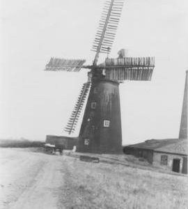 Longbottom's Mill, Everton, in working order