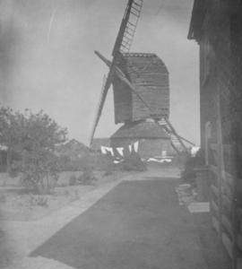 North Muskham Post Mill, North Muskham, derelict