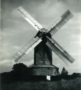 New Mill, Cross in Hand - sails turning