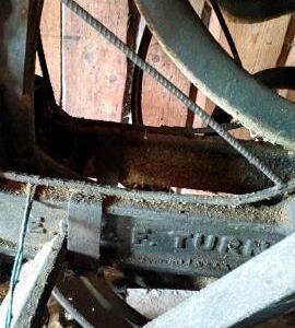 Turner seed crusher