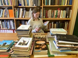 Volunteer at the Mills Archive